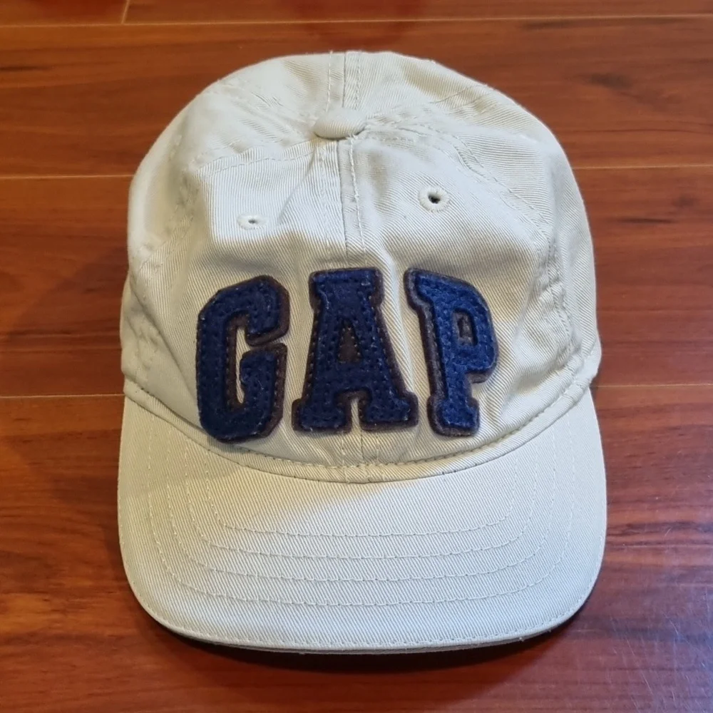 babyGap Cap Off White Size XS/S